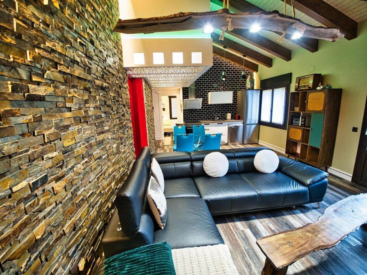 Apartamentos Valle De Ordesa-톨라 외부 사진