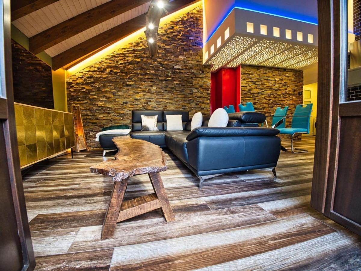 Apartamentos Valle De Ordesa-톨라 외부 사진