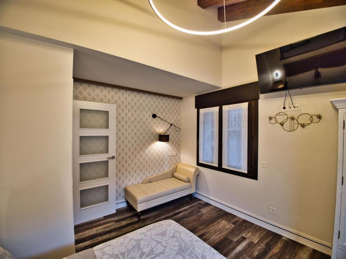 Apartamentos Valle De Ordesa-톨라 외부 사진