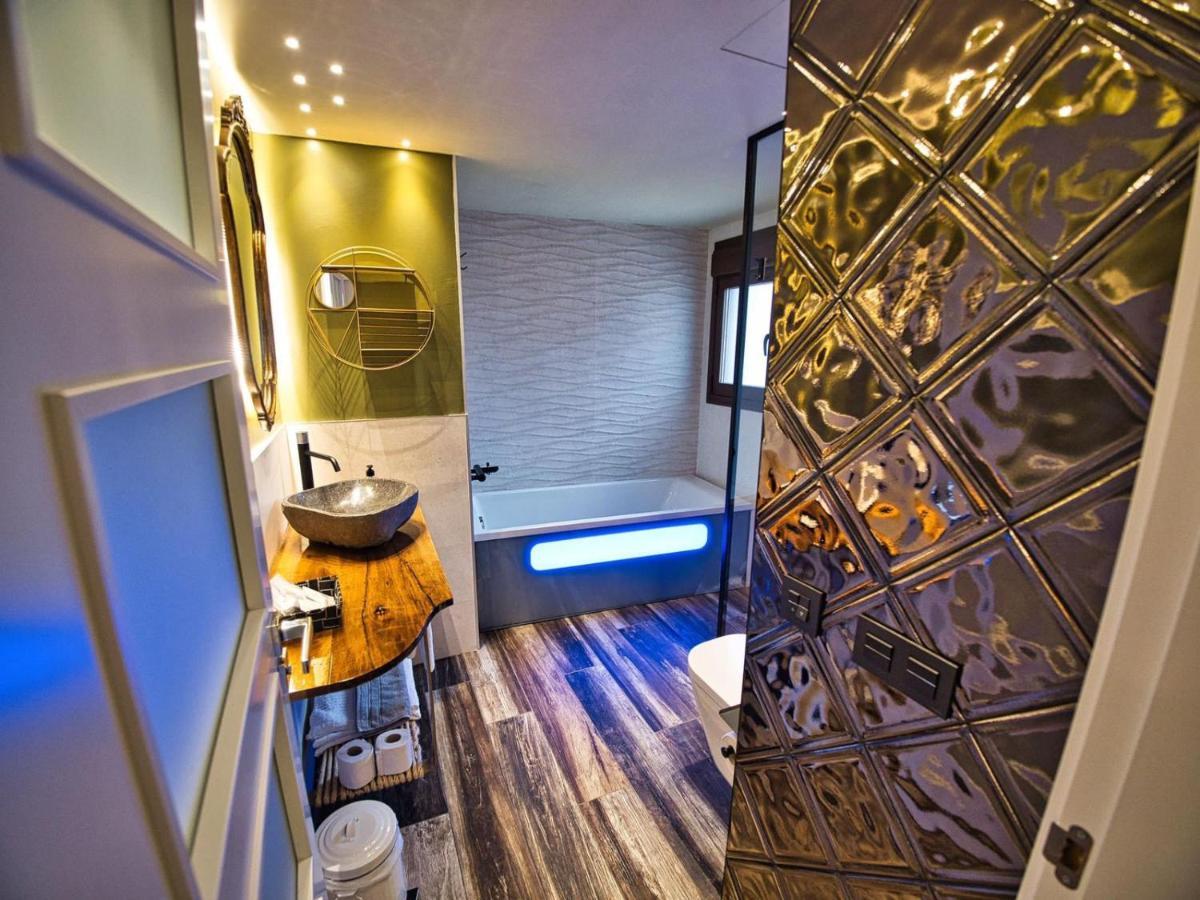 Apartamentos Valle De Ordesa-톨라 외부 사진