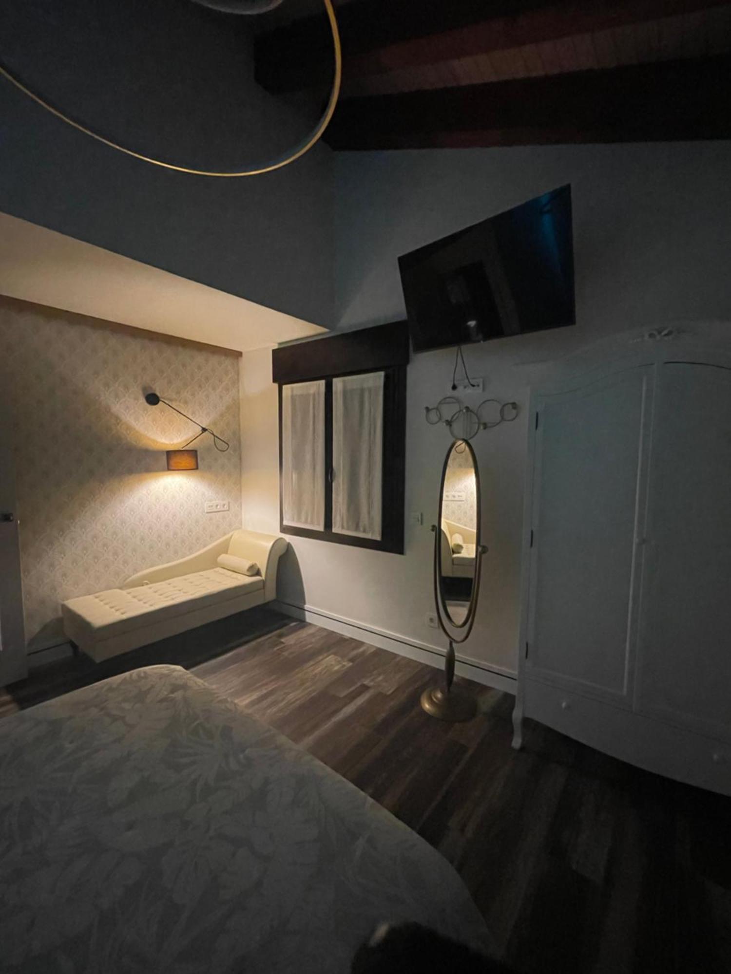 Apartamentos Valle De Ordesa-톨라 외부 사진